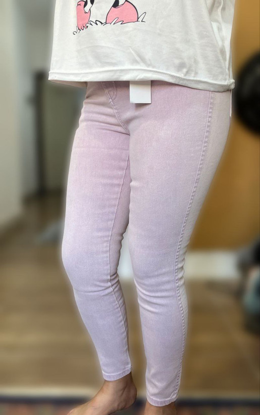 خرید شلوار جین رنگ زغالی و سنگشور مام فیت زنانه سایز 32-34-36-38 با بهترین قیمت بازار 1404 2025