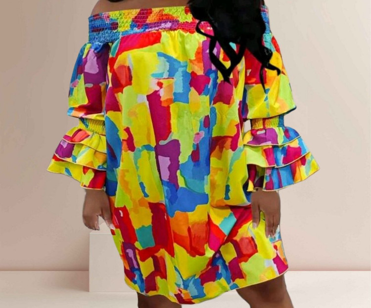 پیراهن ساحلی زنانه سایز بزرگ و طرح رنگارنگ شاد