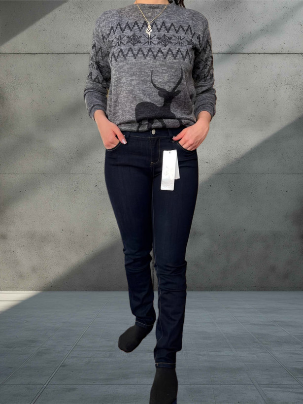 خرید اینترنتی شلوار جین زنانه ساده و شیک برای استفاده در همه جا با قیمت تخفیفی