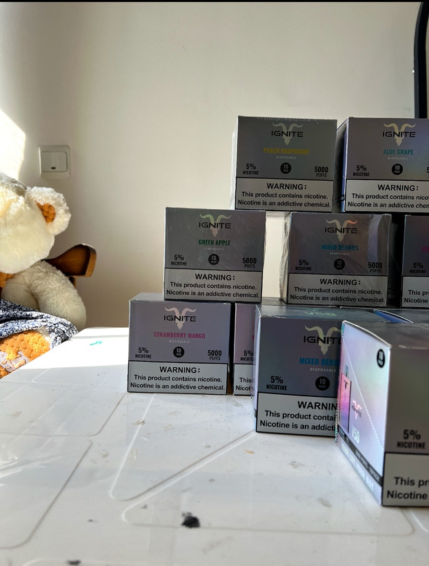 پاد لاکچری ایگنایت 5000 پاف از پک اصلی – طراحی خاص و نیکوتین طبیعی